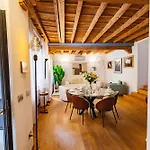Icon Centro By Icon7 Luxury