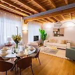 Icon Centro By Icon7 Luxury Апартаменты